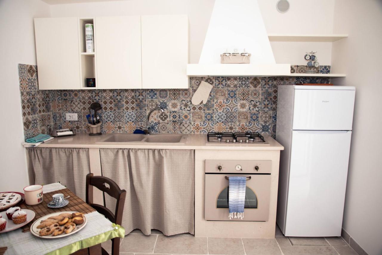 Trulli Donna Isabella 2 Bed and Breakfast Locorotondo Eksteriør billede
